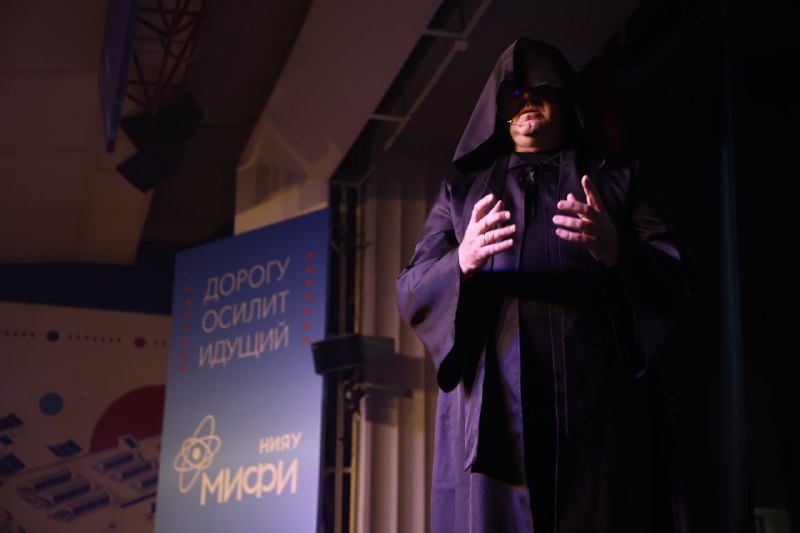 Если ваш день открытых дверей не стилизован под Звёздные войны, а ректор не готов одеться в м...
